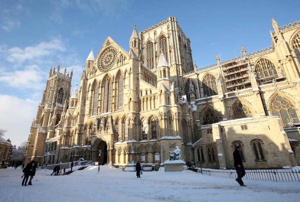 Minster View Apartment At Talbot Court, York Esterno foto